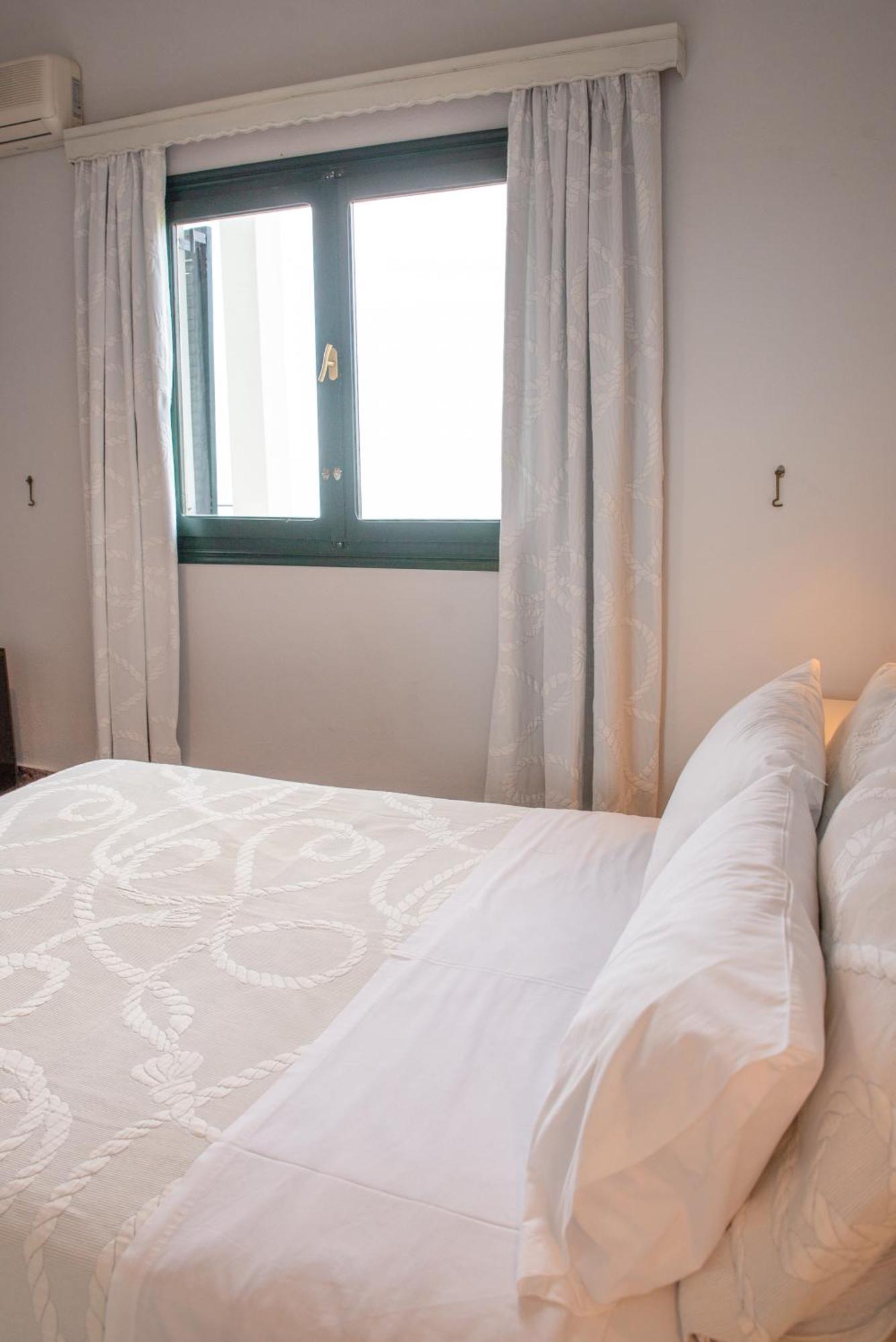 Marabou Hotel Chorefto 部屋 写真