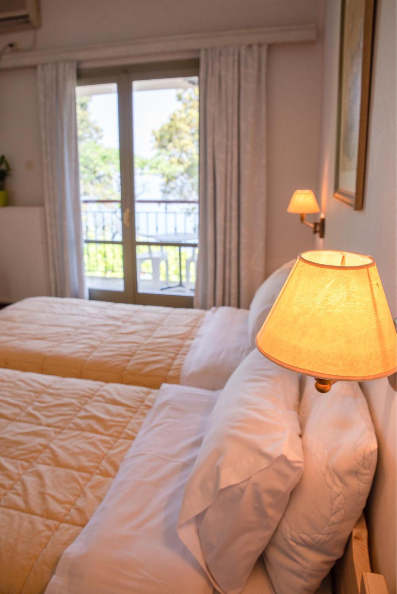 Marabou Hotel Chorefto 部屋 写真